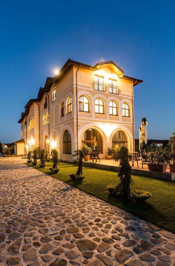 Country Spa Retreat Снагов Экстерьер фото The hotel